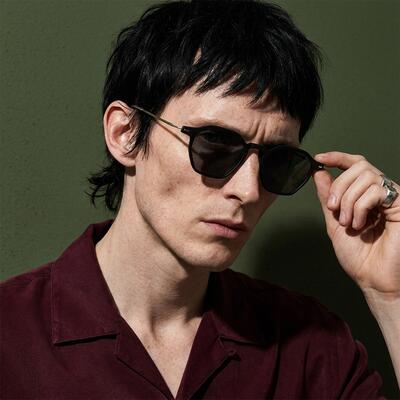 Winfred Lunettes de soleil Géométriques Noires