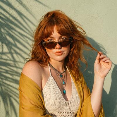 Young Lunettes de soleil Cat Eye Vertes