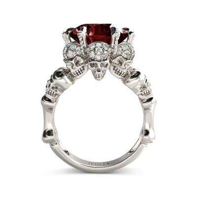 Jeulia Vintage Round Cut Sterling Silver Skull Ring