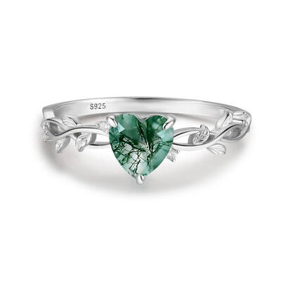 Jeulia Classic Nature Inspired Heart Moss Agate Ring