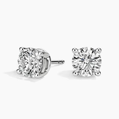 2ct ラウンドカット モアッサナイト スタッドイヤリング