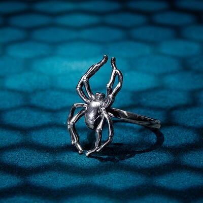 Unique Spider Rings for Halloween - Jeulia Jewelry
