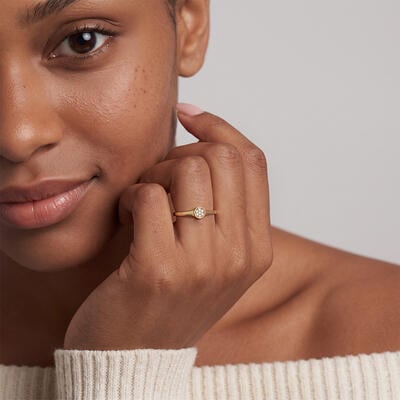 "Haloa" Cluster Signet Ring