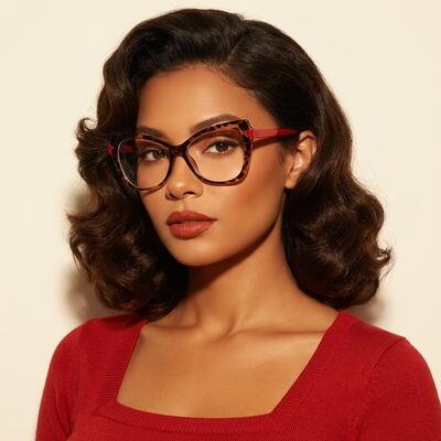 Isabella Tortoise Cat Eye Glasses