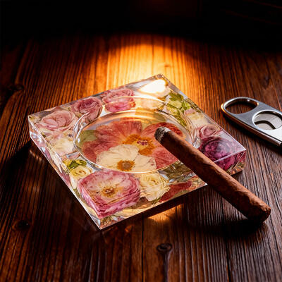 Eternal Bloom Resin Ashtray - Handcrafted Floral Art & Cigar Rest   