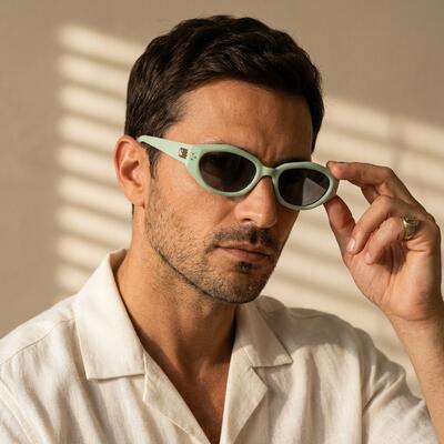 Charles Lunettes de soleil Ovales Vertes