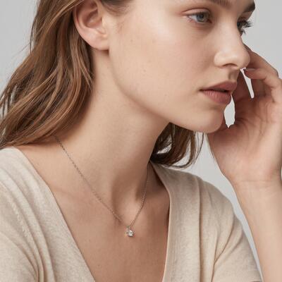 "Étoile Impérissable" Collier Taille Ronde
