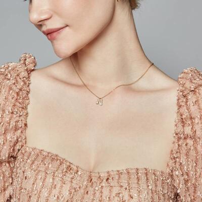 "Love Around the Corner" Round Cut Necklace