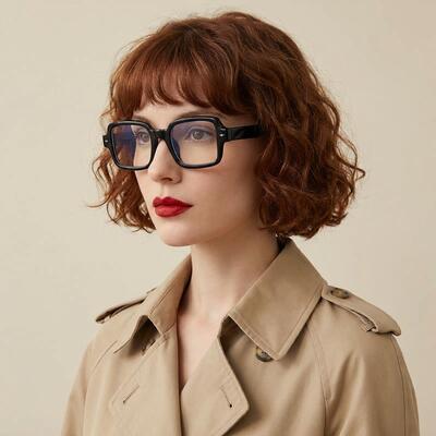 Trisna Black Square Glasses