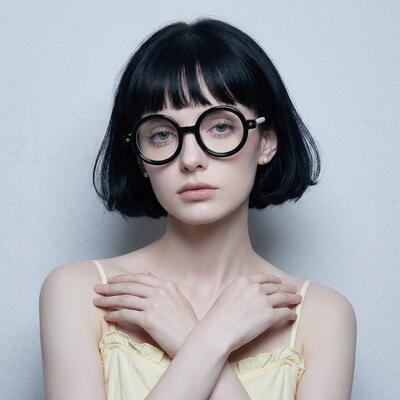 Chava Black Round Glasses