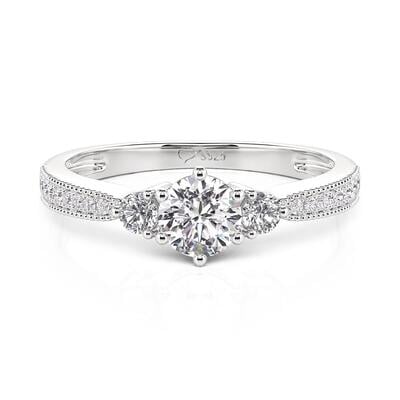 Jeulia Classic Three-Stone Reverse Tapered Engagement Ring