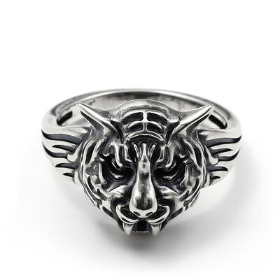 Jeulia "King of the Forest" Tiger Sterling Silver Men's Ring