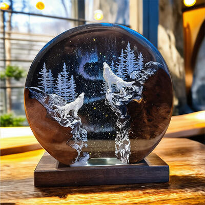 Reslol Majestic Wolf in Jungle - Themed Resin Lamp - Reslol