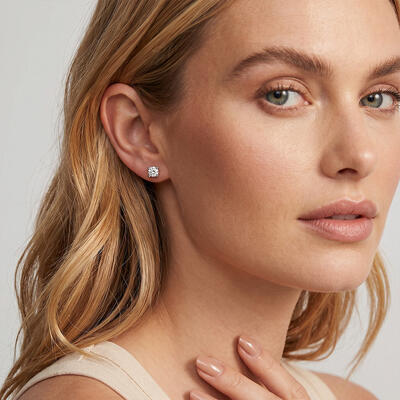 "Shiny Aspiration" Round Cut Stud Earrings
