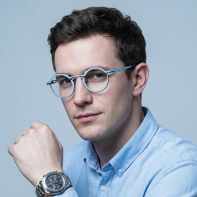 Macadam Blue Round Glasses