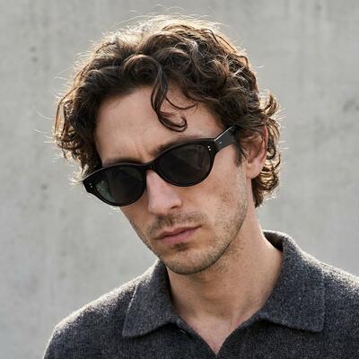 Davies Purple Oval Sunglasses