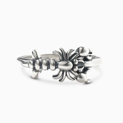 Jeulia "Sideways Lobster" Sterling Silver Ring
