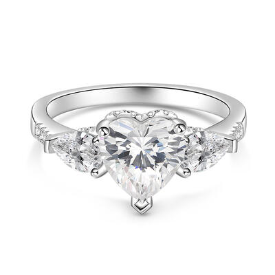 Jeulia Simple Three Stone Heart Wedding Ring Sterling Silver