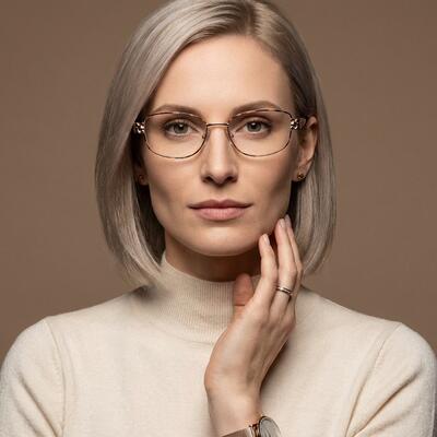 Betty Beige Rechteckige Brille