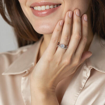 "Touch My Soul" Round Cut 2pcs Bridal Set