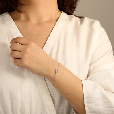 "Infinity Hug" Knot Bracelet