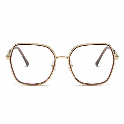 Oliver Braune Geometrische Brille