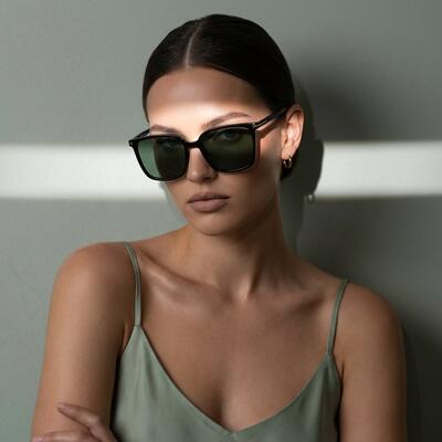 Leo Lunettes de soleil Carrées Noires