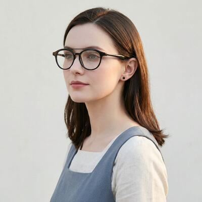 Sainsb Black Aviator Glasses