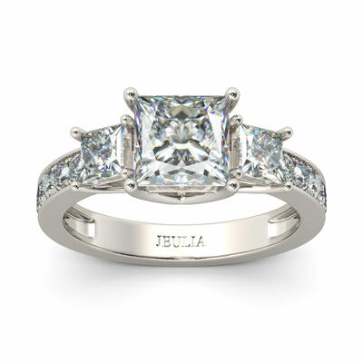 Jeulia Simple Three Stone Princess Cut Sterling Silver Ring