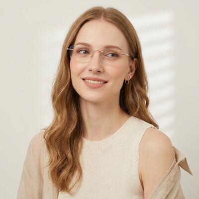 Kaitlyn Gold Rectangle Glasses