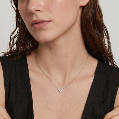 "Leading to the Heart" V Shape Bar Necklace