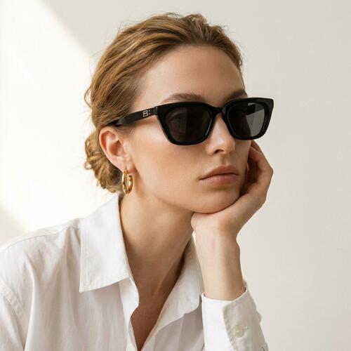 Morgan Black Square Sunglasses