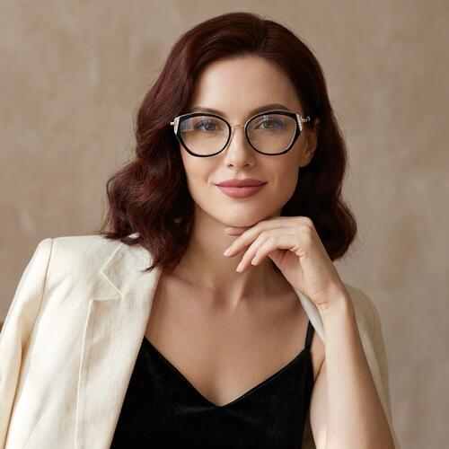 Beth Gafas Cat Eye Negras