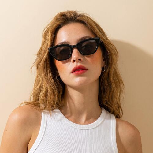 Howard Black Cat Eye Sunglasses