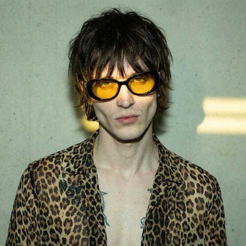 Andrew Schwarze Ovale Sonnenbrille