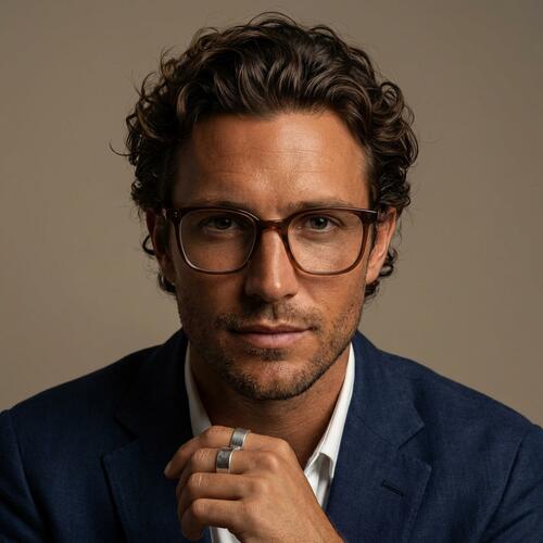 Adelaide Braune Quadratische Brille