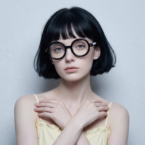 Chava Schwarze Runde Brille