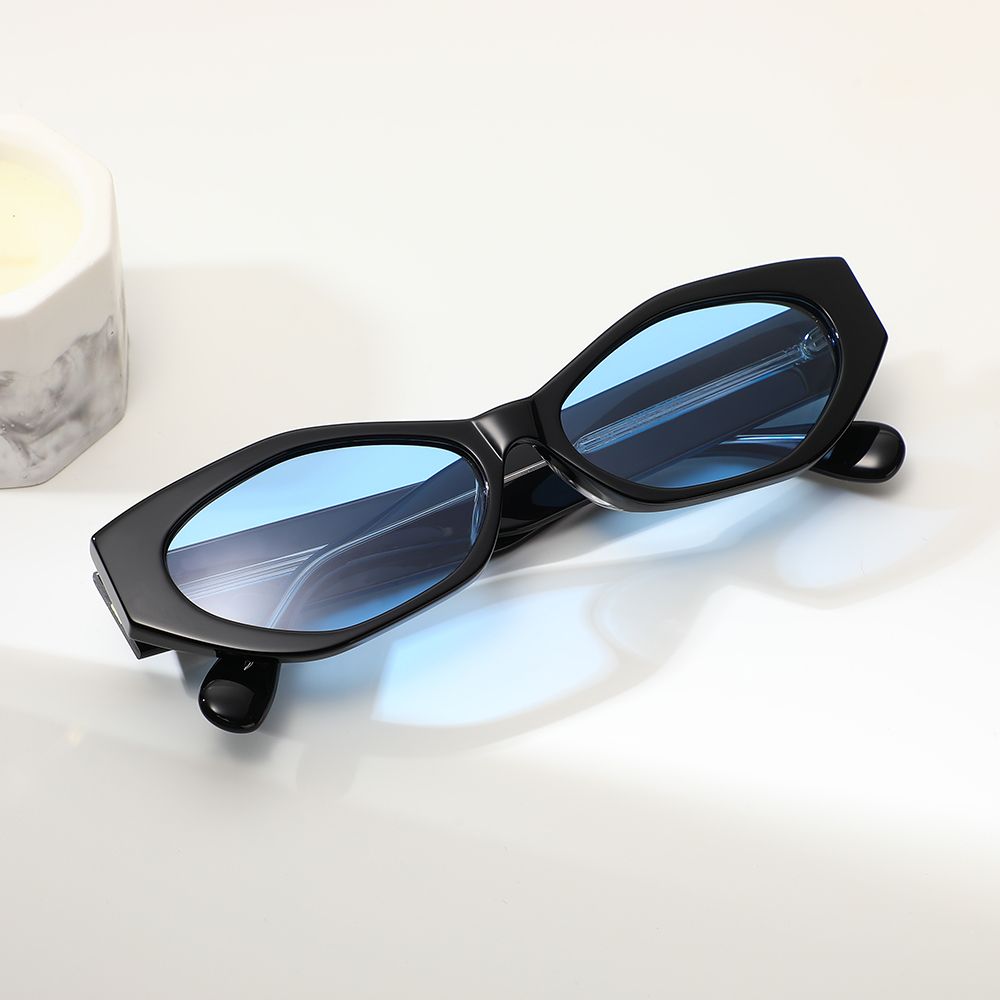 Davies Schwarze Cat Eye Sonnenbrille