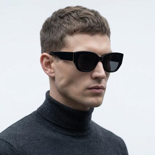 Evelyn Black Square Sunglasses