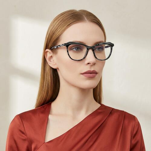 Gafas Tipo Cat Eye Negras Augusta