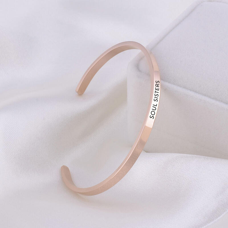 "Les Meilleurs Souvenirs" Bracelet Jonc Prénom Ouvert Personnalisé