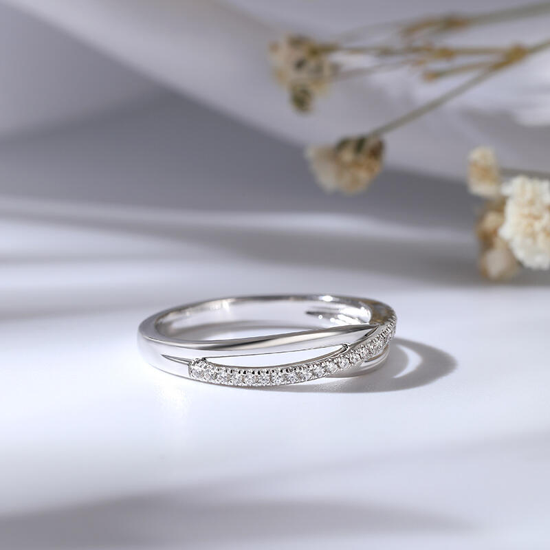 Jeulia "Wieczna obietnica" Srebrny pierścionek damski w stylu crossover