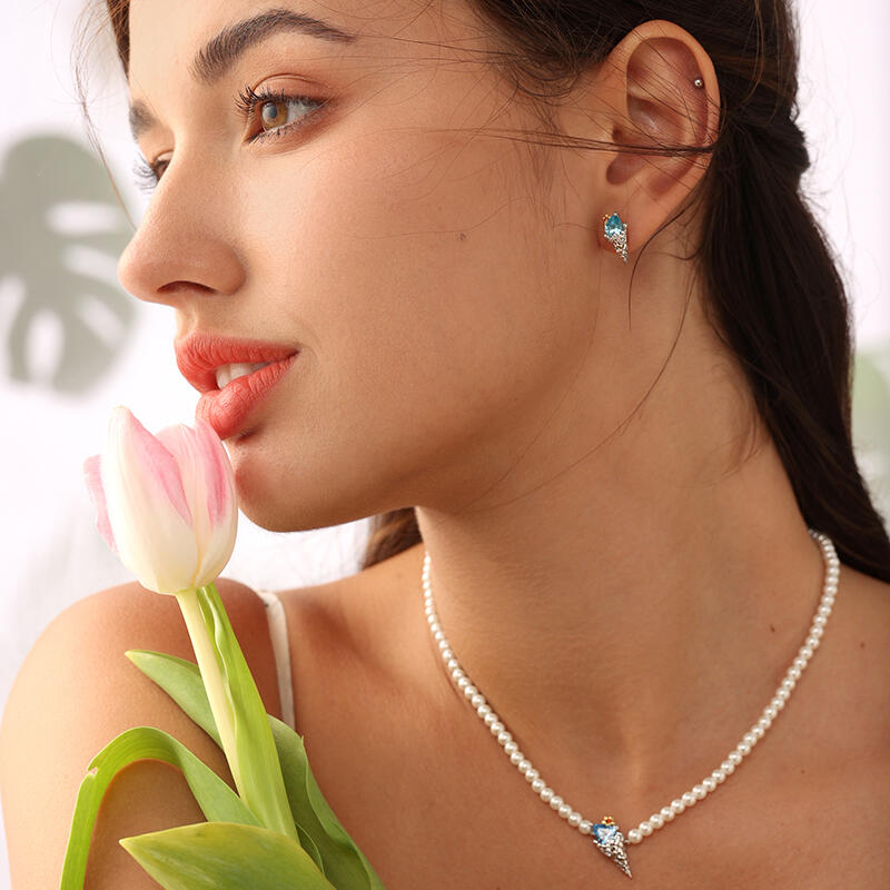 Jeulia "Take a Bite" Cultured Pearl Sterling Silver Necklace