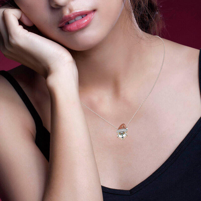 Jeulia Collar de plata esterlina inspirado en el monstruo navideño