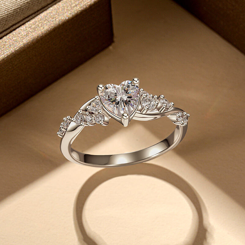 Jeulia Olivetta Bague Cœur Personnalisée Torcée