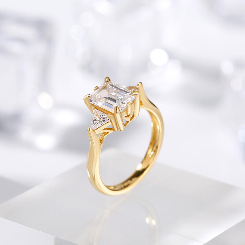 Jeulia Three Stone Emerald Cut Sterling Silver Ring