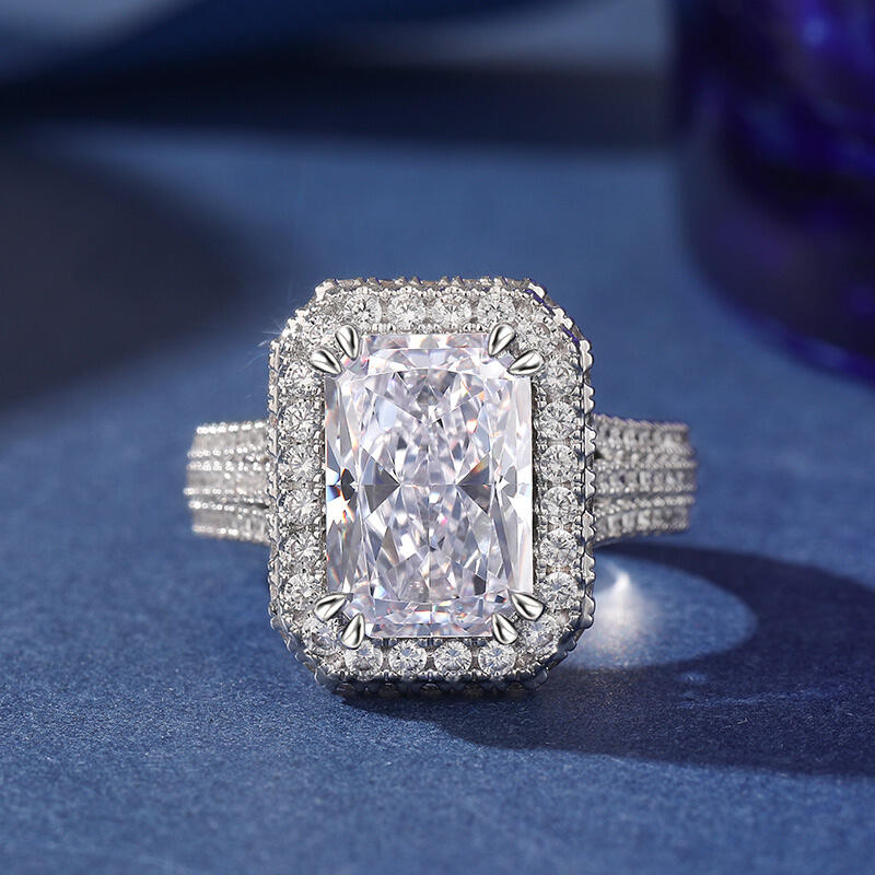 Jeulia "Captivating Brilliance" Emerald Cut Halo Sterling Silver Ring