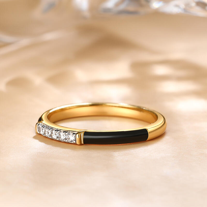 Jeulia Black Enamel Round Cut Sterling Silver Women's Band