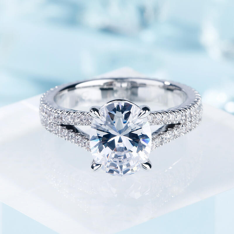 Jeulia Split Shank Oval Cut Sterling Silver Eternity Ring