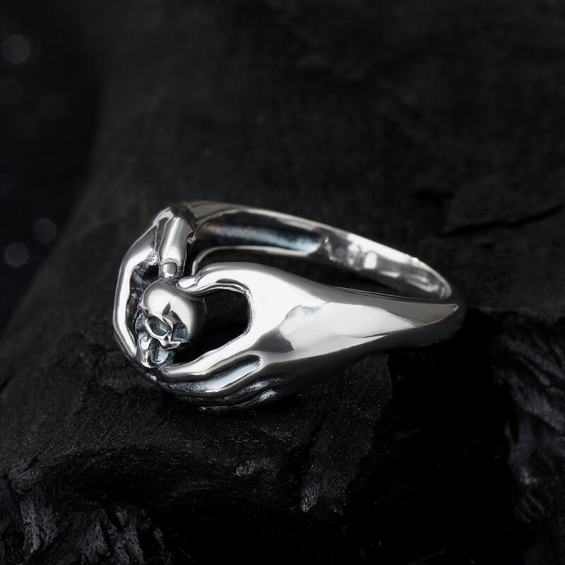 Jeulia "Claddagh" Skull Design Sterling Silver Ring